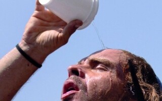 Кайл сталкивается с нехваткой воды на фоне быстрого роста