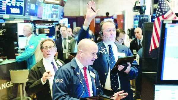 US Stock Market Awaits Weekly Data