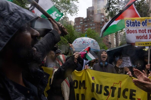 Pro-Palestinian Students Occupy University Building