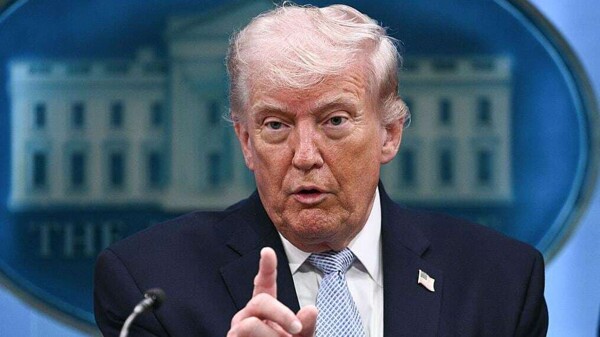 Trump Postpones Attack on Iran for Two Weeks