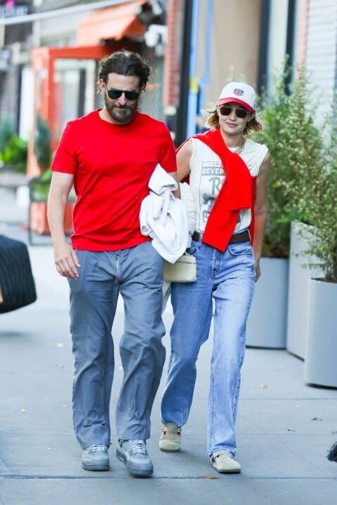 Gigi Hadid Celebrates 30th Birthday in Love