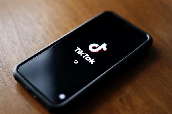 Президент Байден рассматривает возможность заставить ByteDance продать TikTok в США