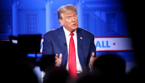 Трамп обещает дополнительные сокращения налогов и более строгие меры в иммиграционной политике