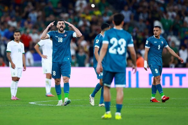 The Guardian publishes list of World Championship participants in the US